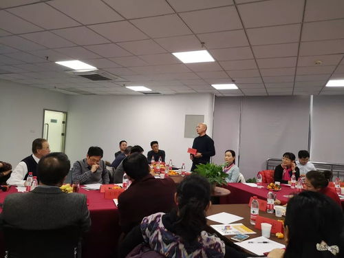 河南省大眾創(chuàng)業(yè)導(dǎo)師團(tuán)輔導(dǎo)與咨詢委員會(huì)年度工作會(huì)成功舉辦